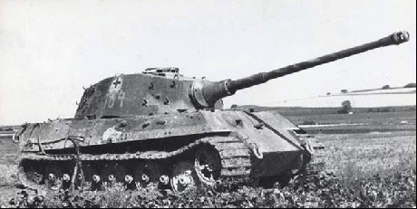 Tiger2-sSSPzAbt_501-France_1944-02